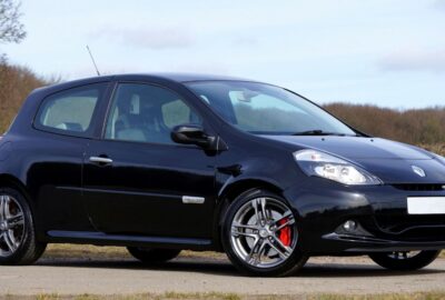 Întreținerea unui Renault Megane: cum te pot ajuta dezmembrările auto